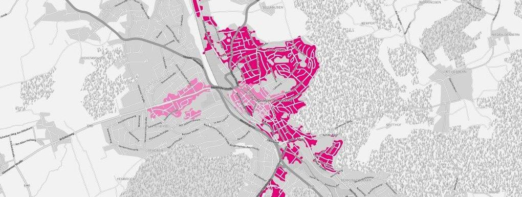 die Landkarte des Stadtgebietes von Menden ist überall dort in kräftigem Magenta markiert, wo ab Herbst 2017 schnelles Internet der Telekom verfügbar sein wird