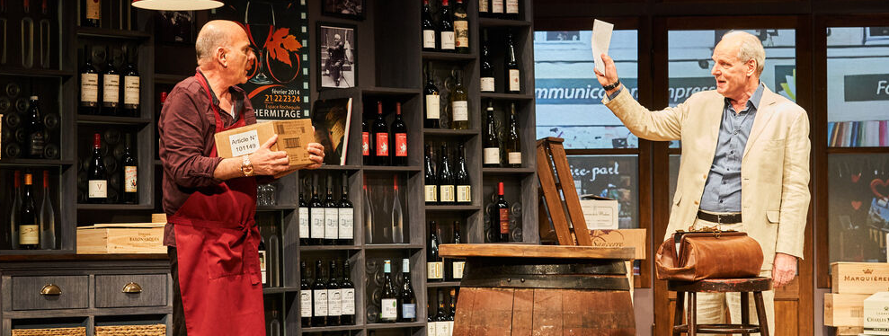 Szene aus dem Theaterstück "Weinprobe für Anfänger"