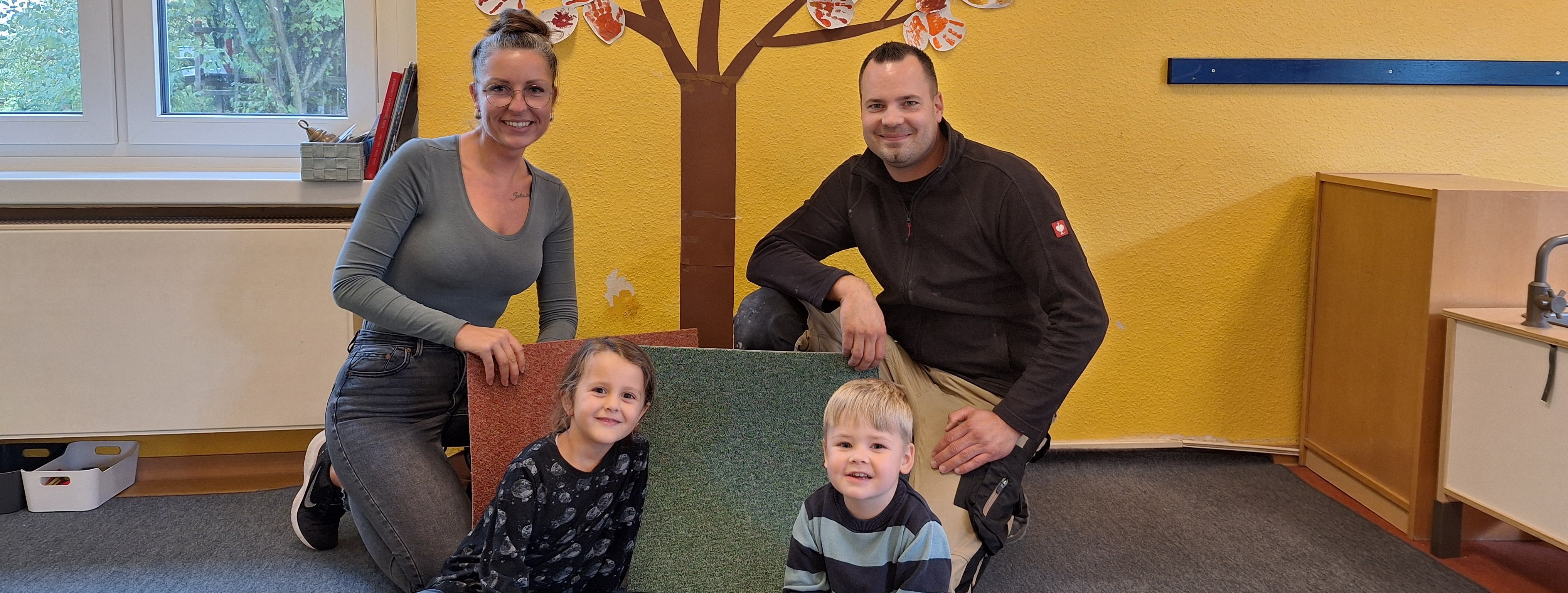 Die Kita Am Papenbusch bedankt sich herzlich bei der Firma Parkett Fuhrmann für die gespendeten Teppichfliesen