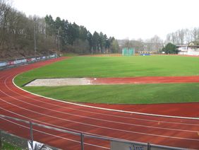 Huckenohl-Stadion Laufbahnen 