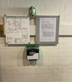 Neuer Defibrillator auf der Wilhelmshöhe