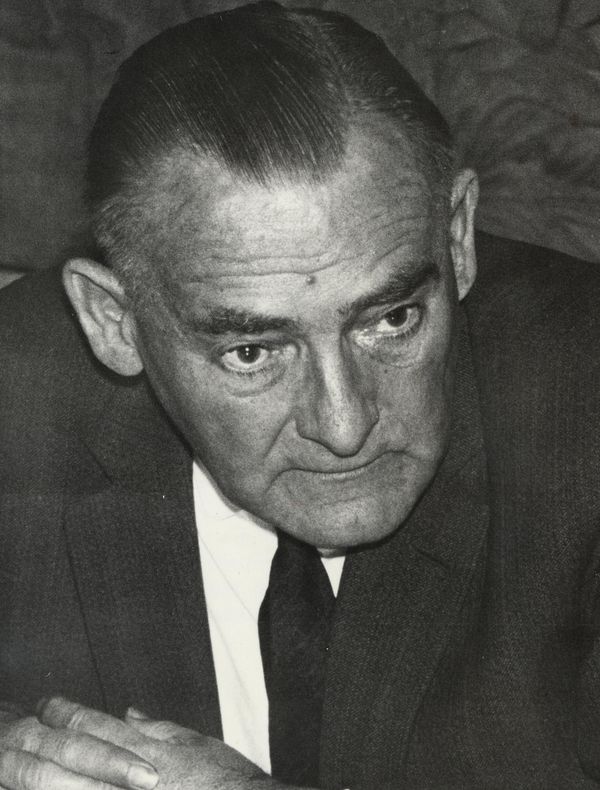Bürgermeister Wilhelm Schött