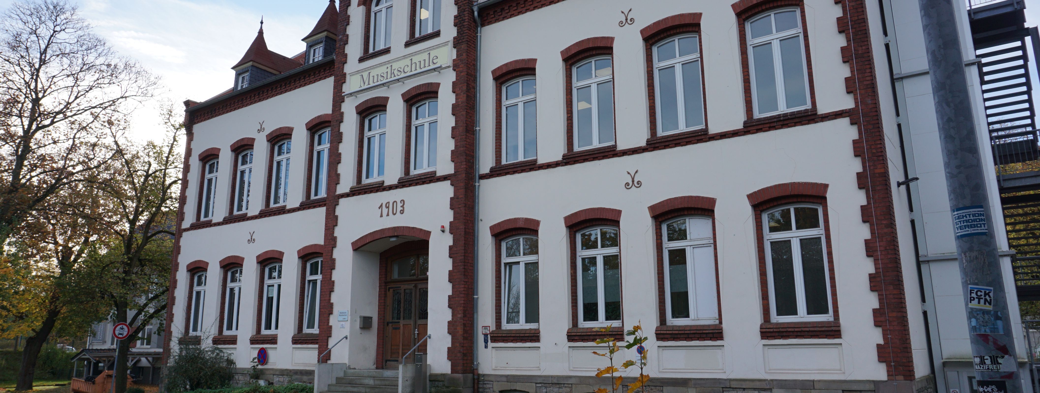 Außenansicht des Gebäudes der städtischen Musikschule Menden