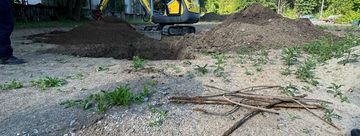 Entwarnung! In etwa 2 Metern Tiefe wurde ein Bündel Baustahl gefunden. Der Kampfmittelverdacht hat sich nicht bestätigt. Eine Evakuierung ist daher heute NICHT erforderlich!