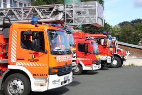 Fuhrpark der Feuerwehr Menden an der Feuer- und Rettungswache am Ziegelbrand