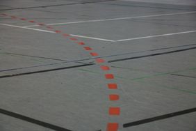 Sportboden einer Turnhalle