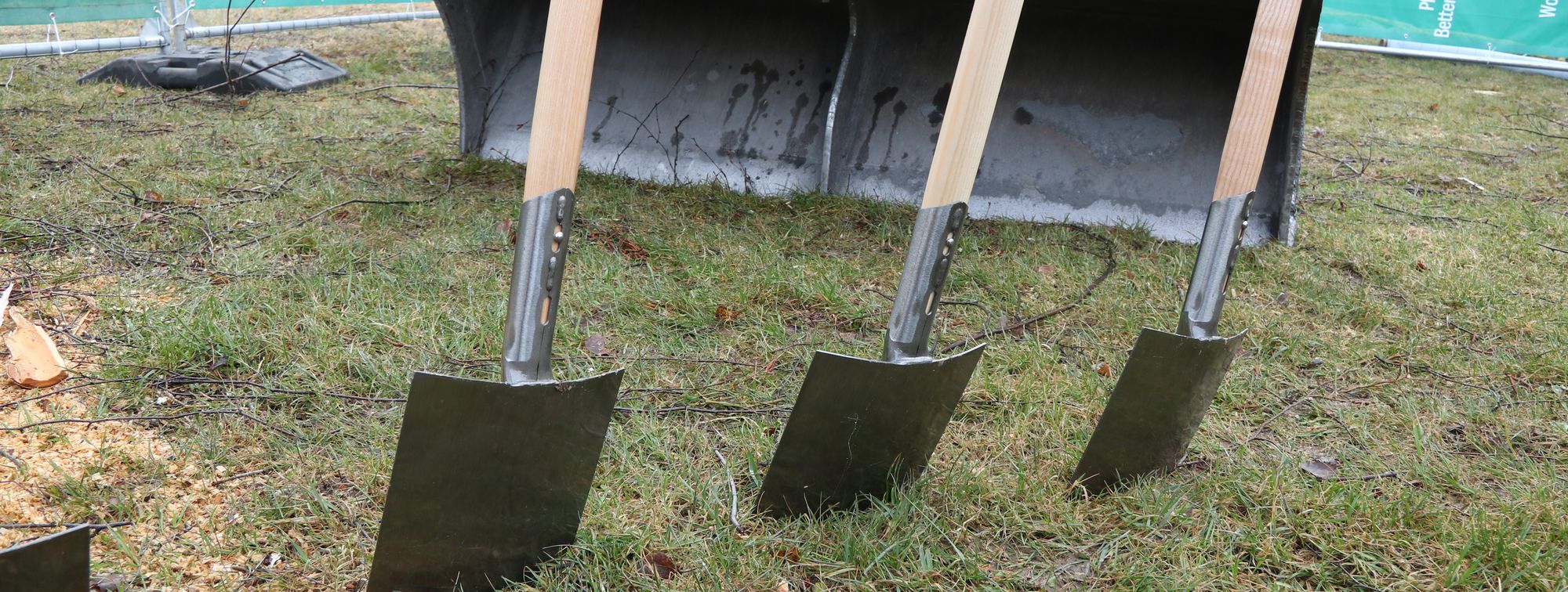 Hochbauprojekt Spatenstich
