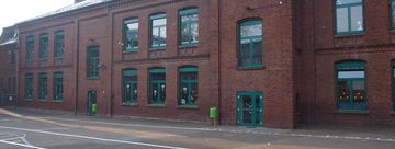 Das Foto zeigt den Altbau der Josefschule Menden.