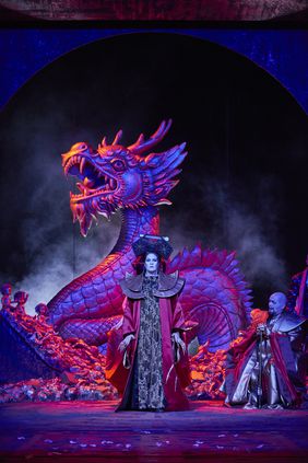 "Mendener Musikfahrt" am 11. Januar in die Oper „Turandot“.