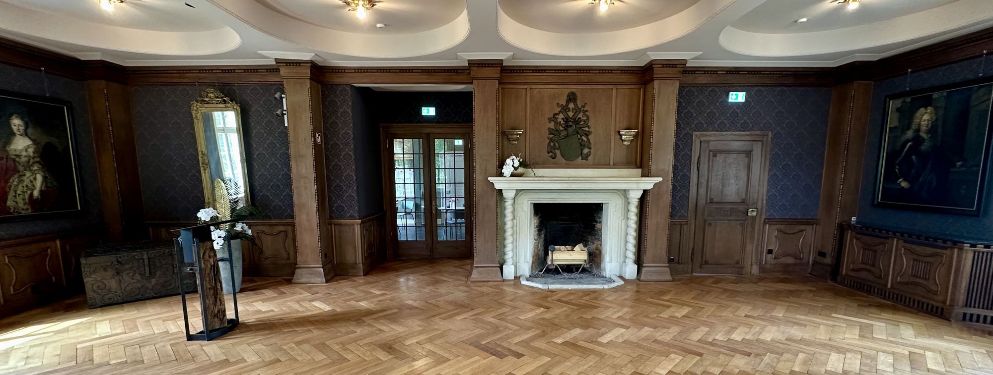 Der Kaminsaal im Herrenhaus von Gut Rödinghausen