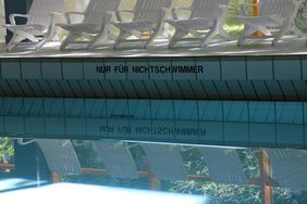 Das Nichtschwimmerbecken im städtischen Hallenbad